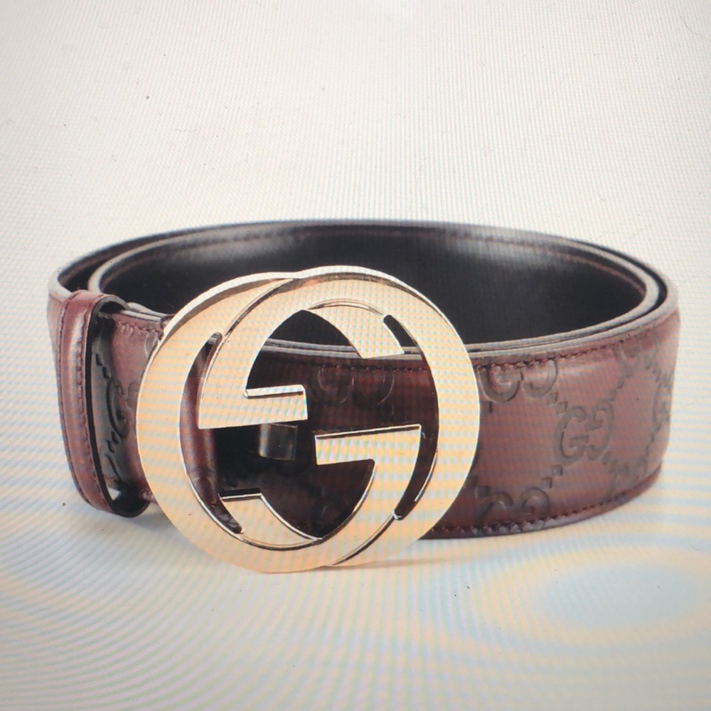 #0272 Gucci GG Embossed Leather Belt